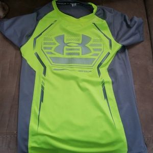 Boys under armour shirt